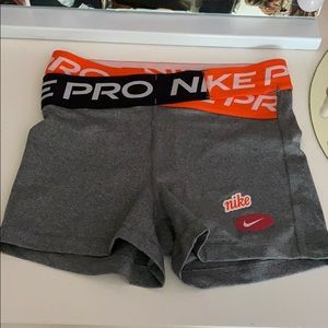 Nike pro clash short